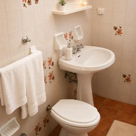 Olimpo Bed & Breakfast 3*